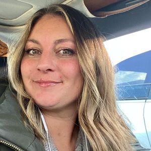 Meet your Posher, Kristin